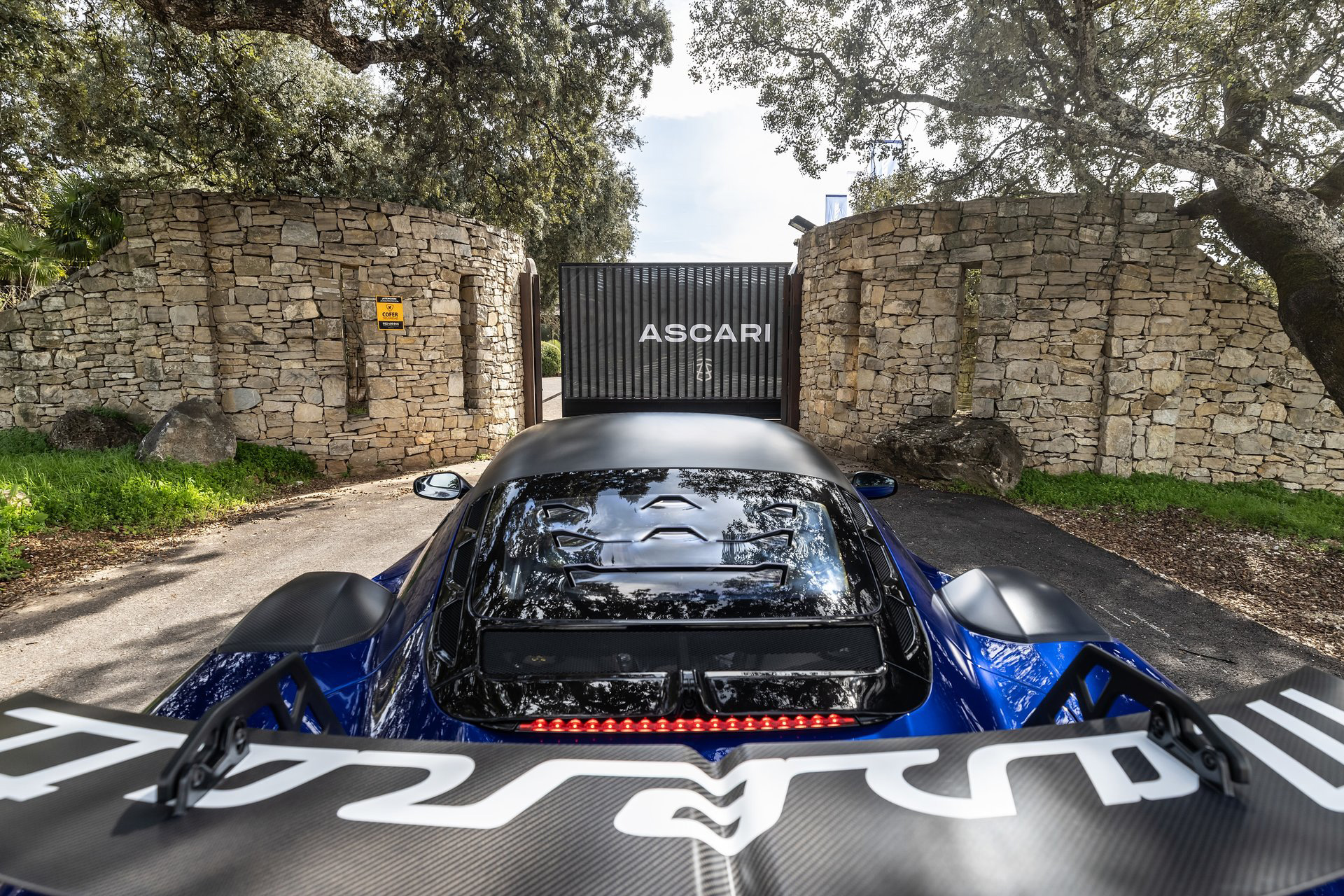 Review Maserati MC20 GT2 Stradale (2025) - test AutoGids
