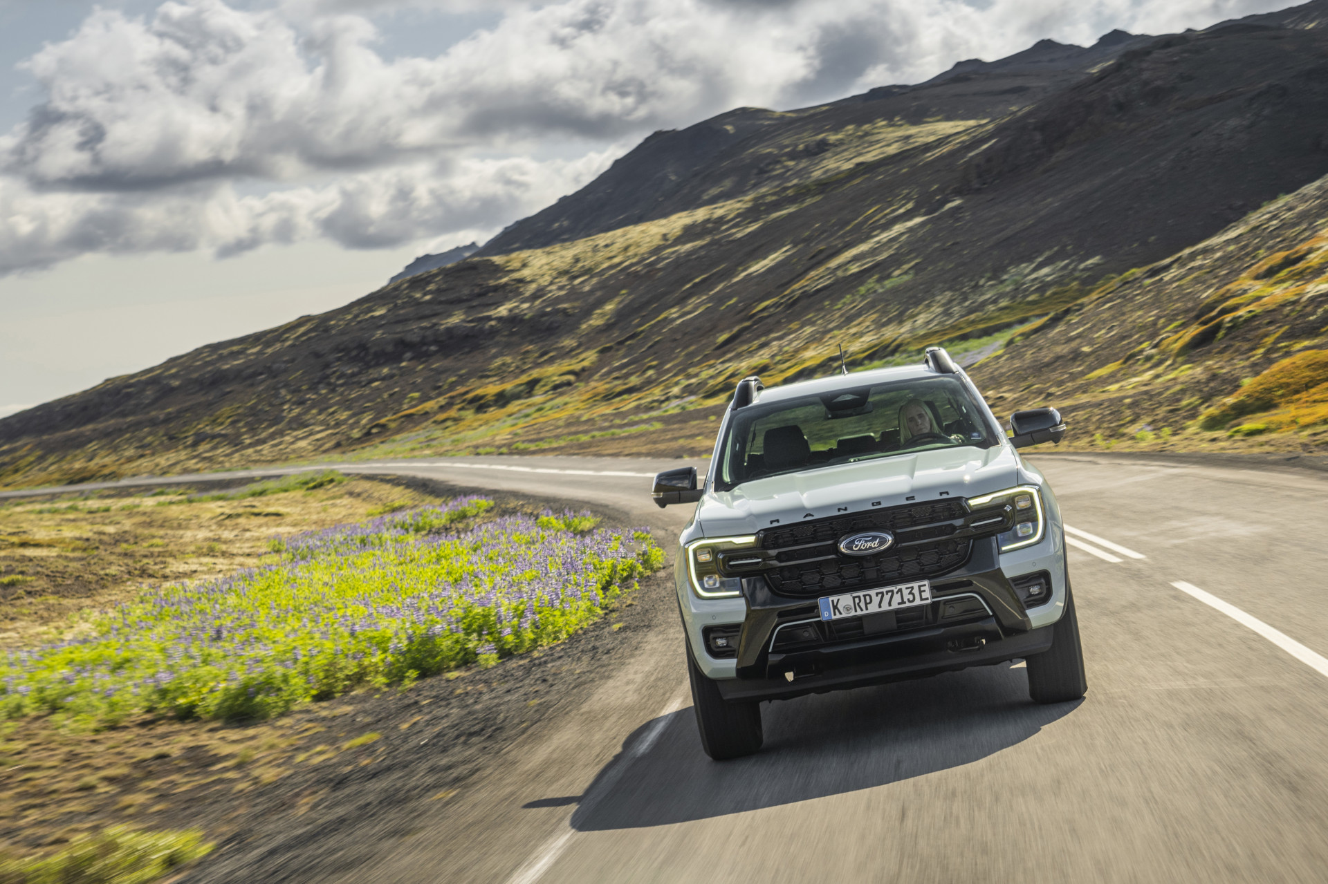 Review Ford Ranger PHEV