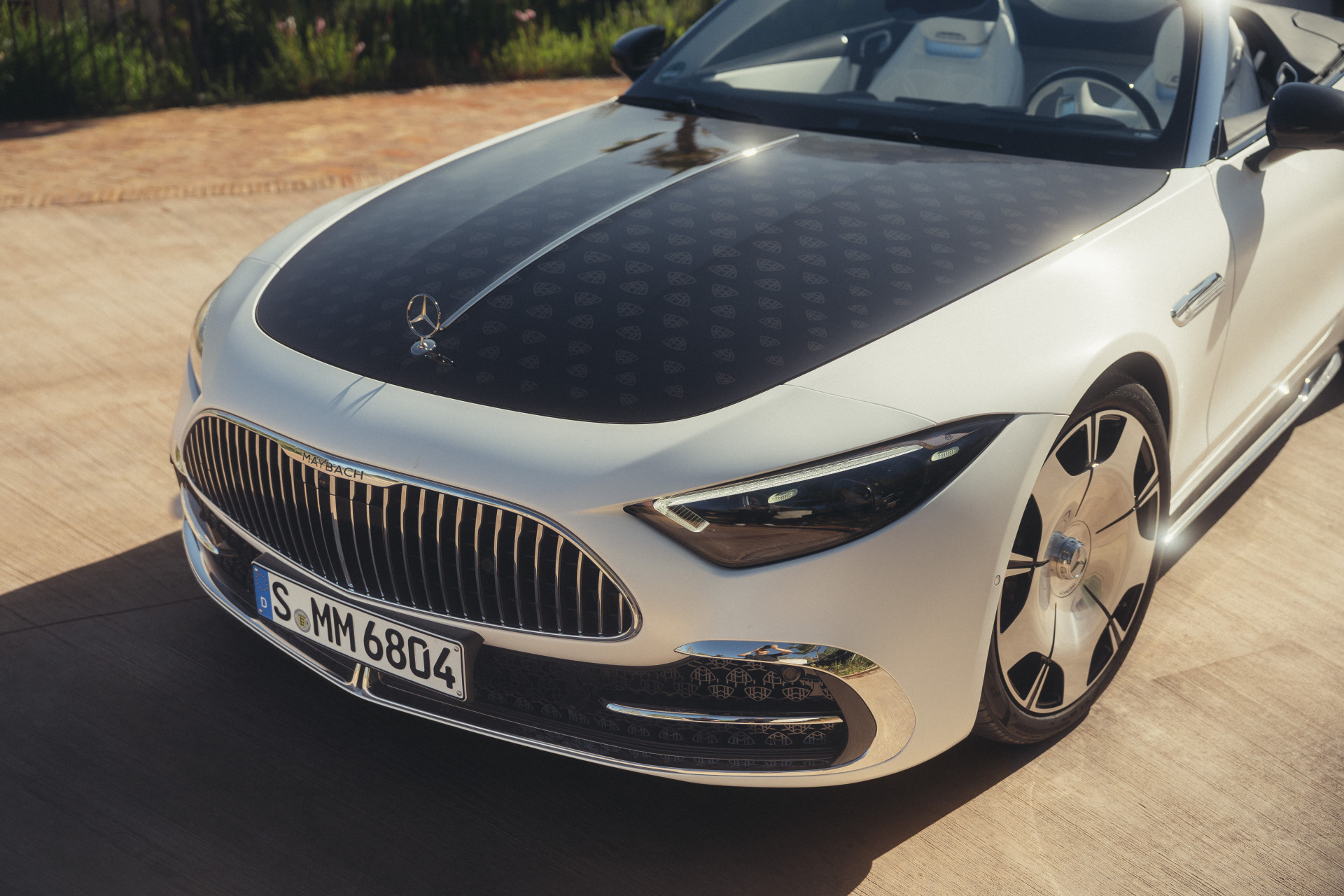2025 Mercedes-Maybach SL 680