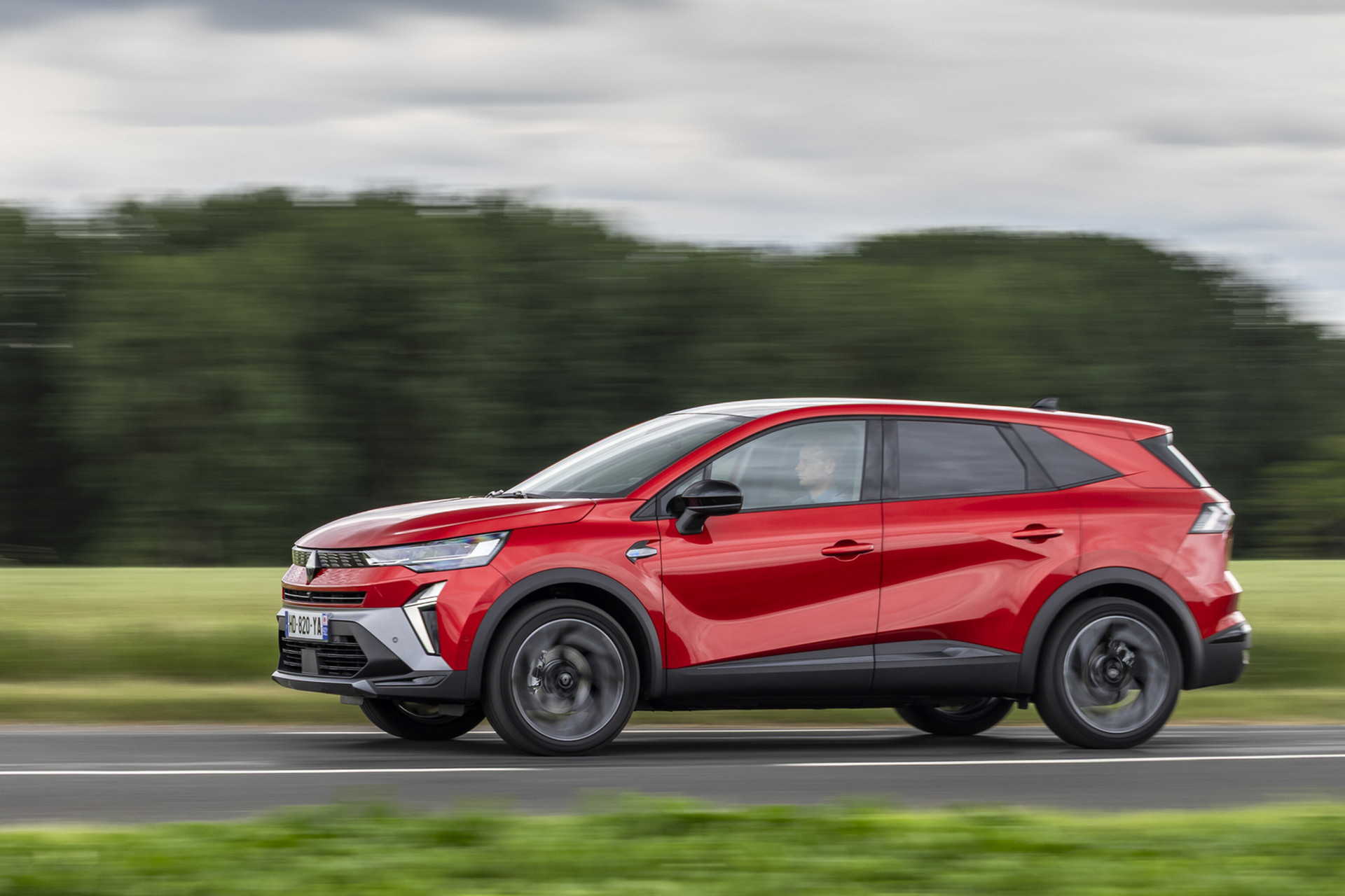 Review Renault Symbioz Full Hybrid E-Tech 160 (2025