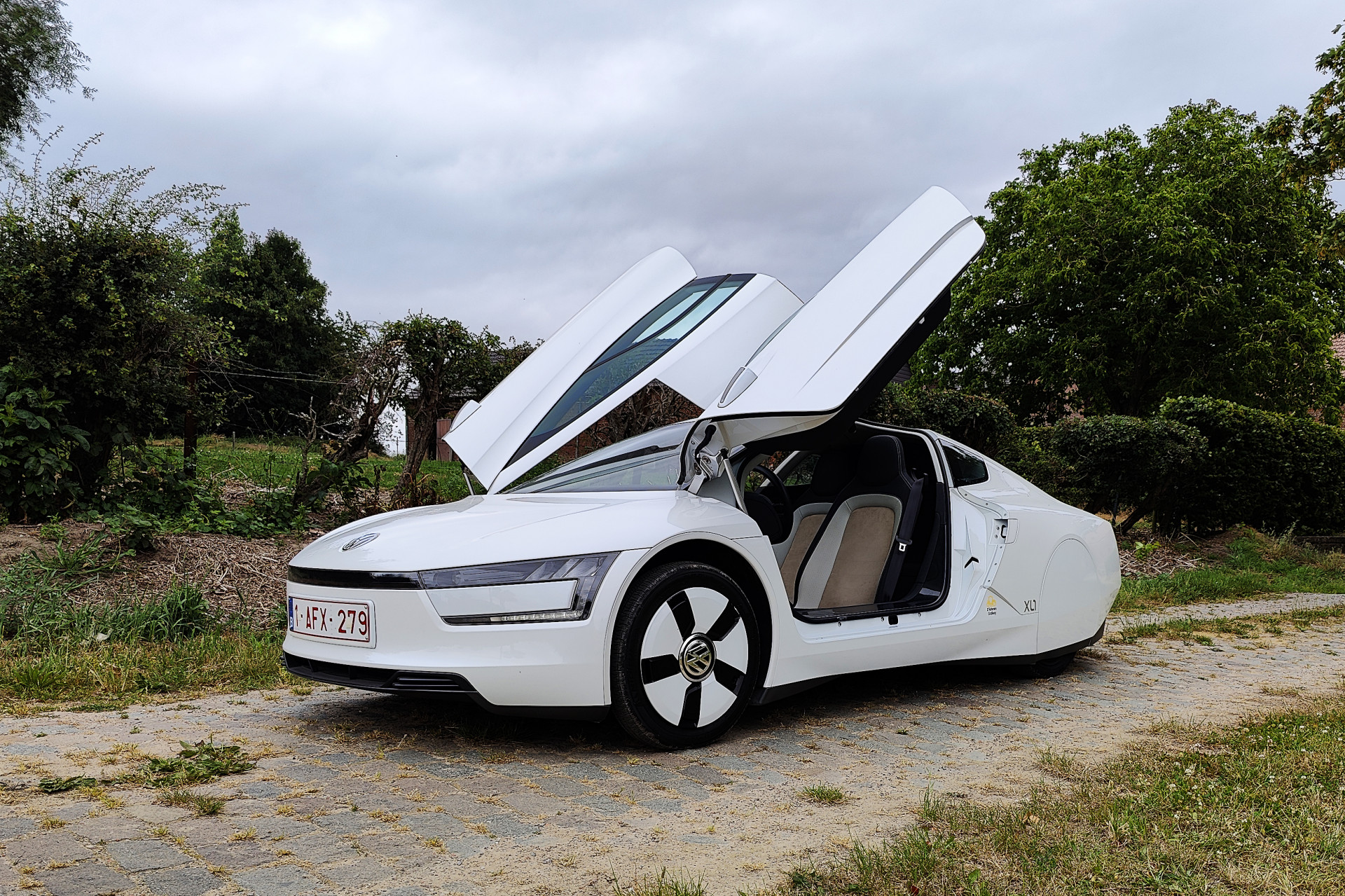 VW XL1