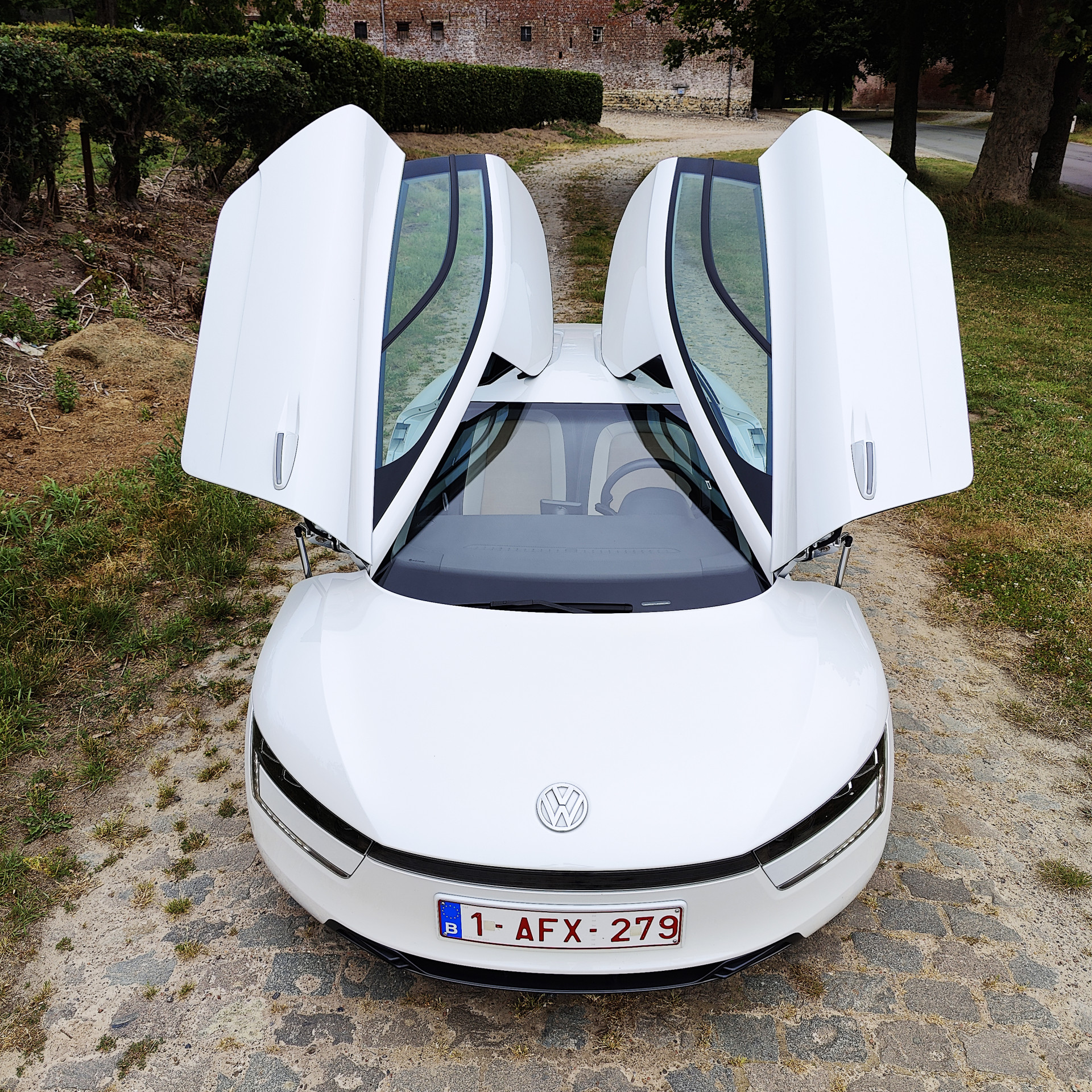VW XL1