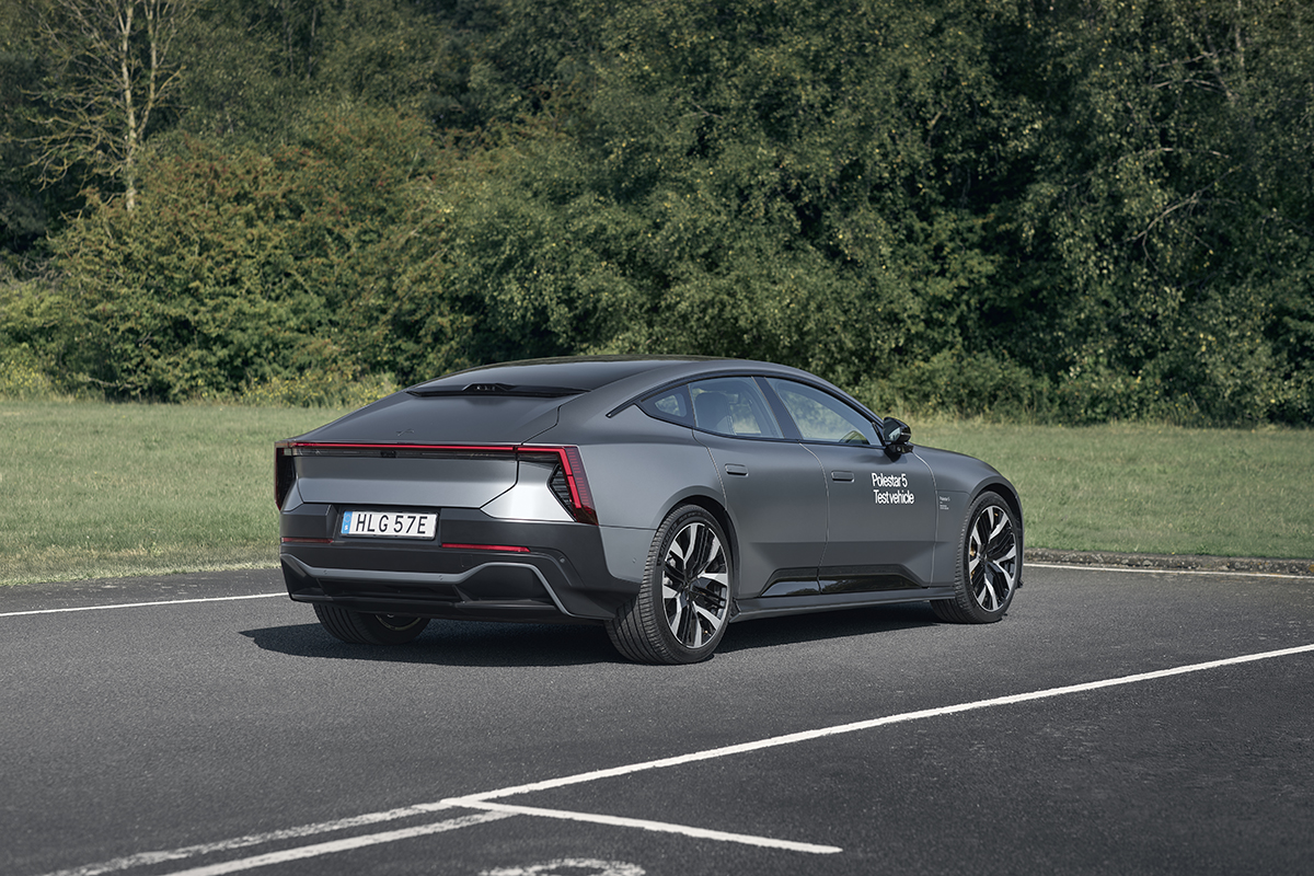 2025  Polestar 5