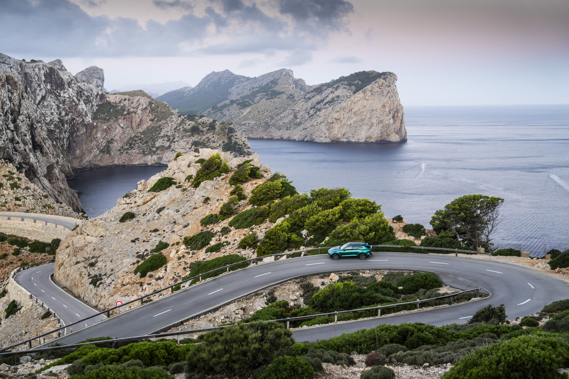 Review Aston Martin DBX S (2025) - eerste test AutoGids