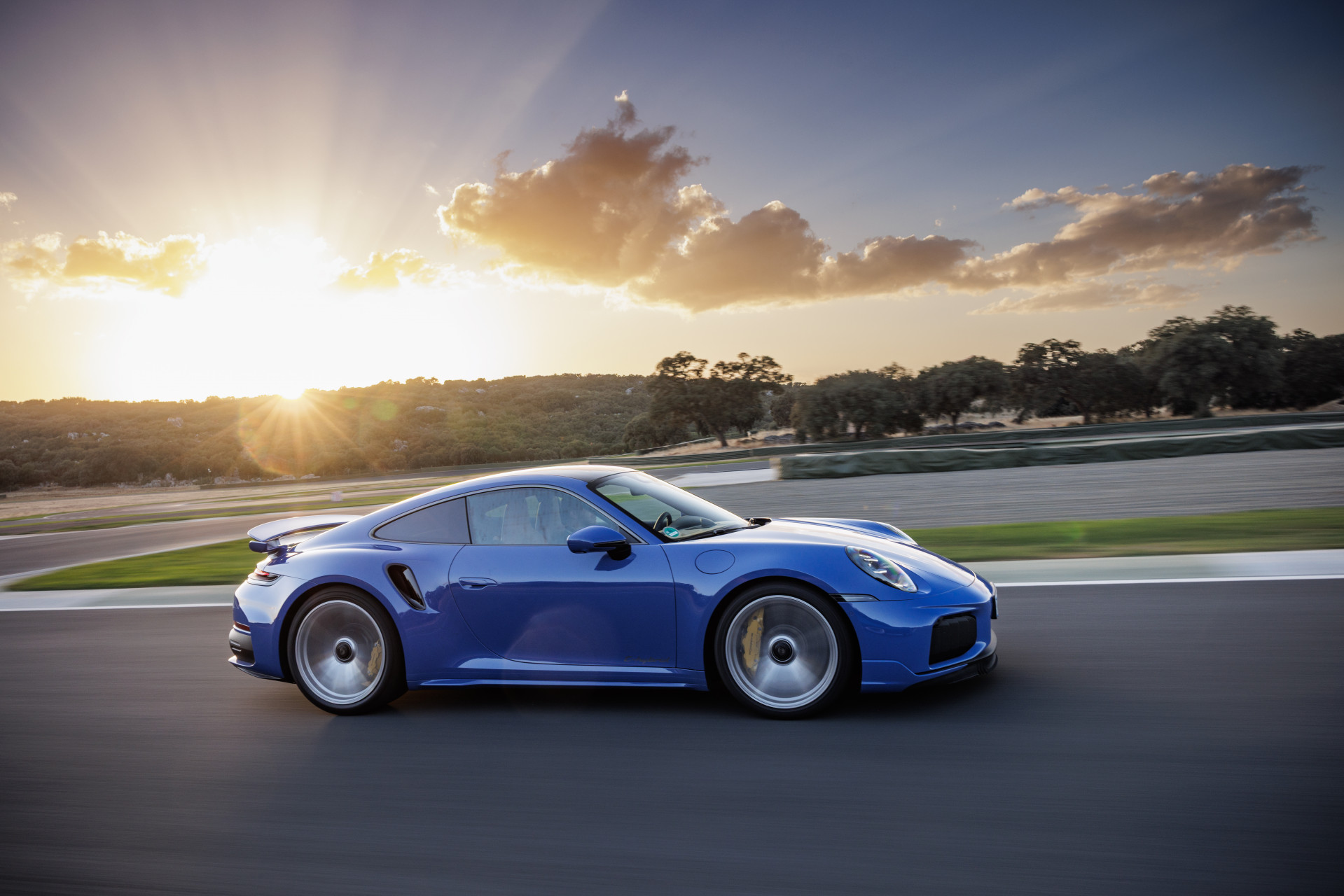 2025 Porsche 911 Turbo S