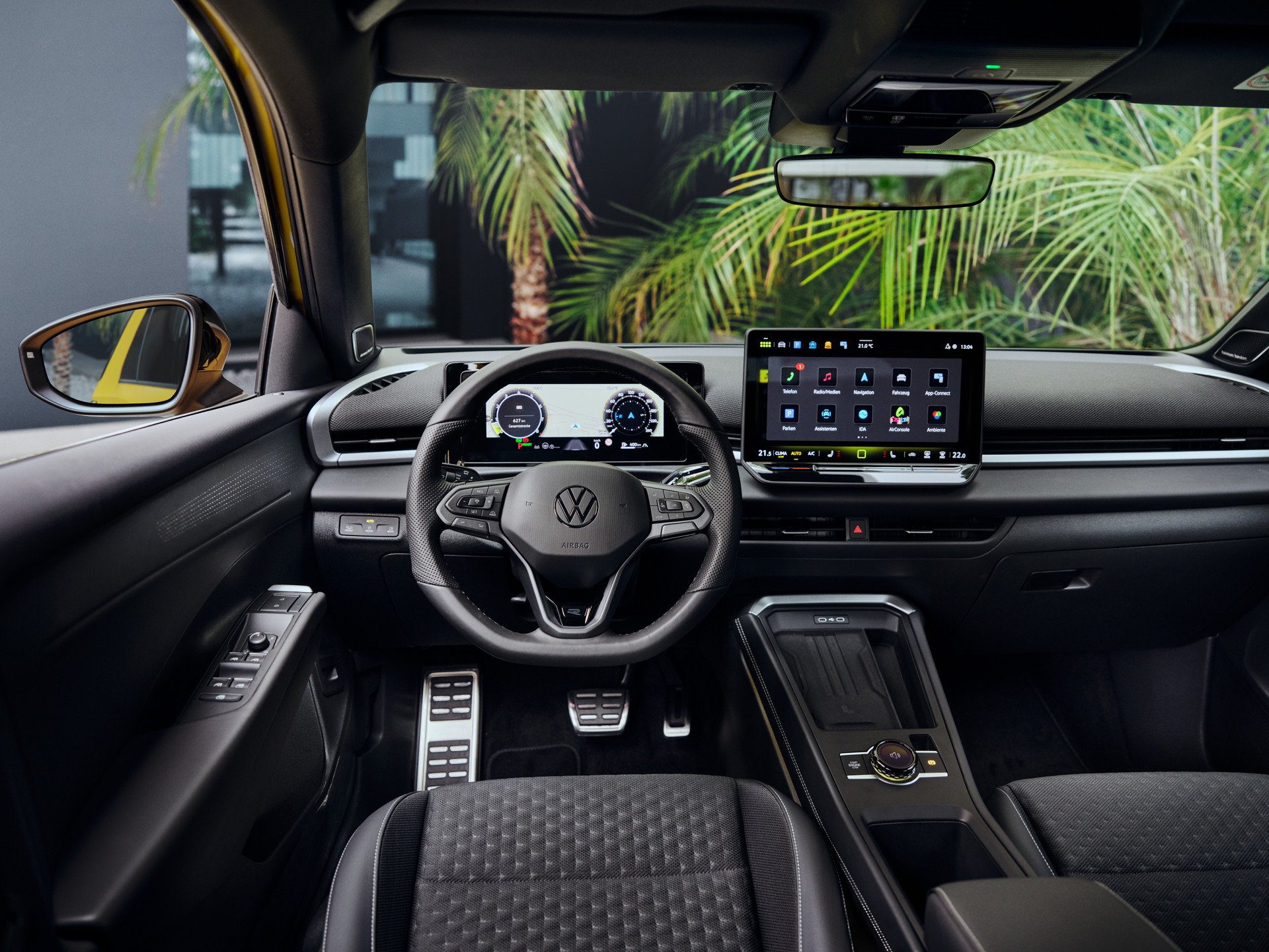 2025 Volkswagen T-Roc