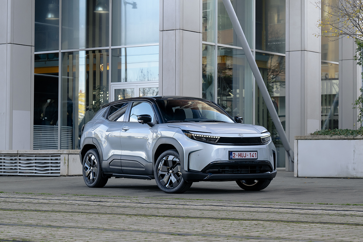 Review 2025 Toyota Urban Cruiser