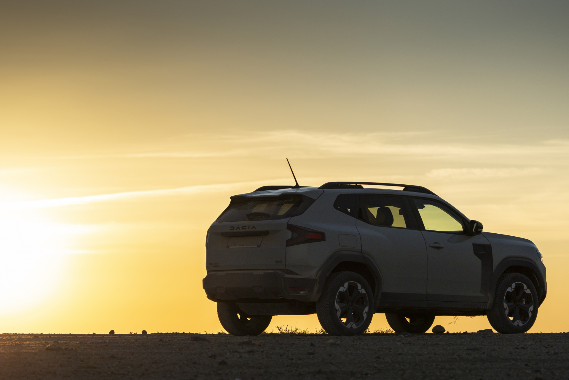 Review Dacia Duster Hybrid-G 150 4x4 "bifuel" (2026) - eerste test AutoGids
