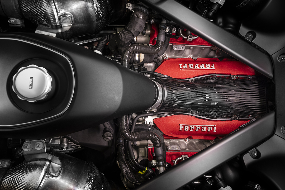 Review Ferrari 849 Testarossa (2026)