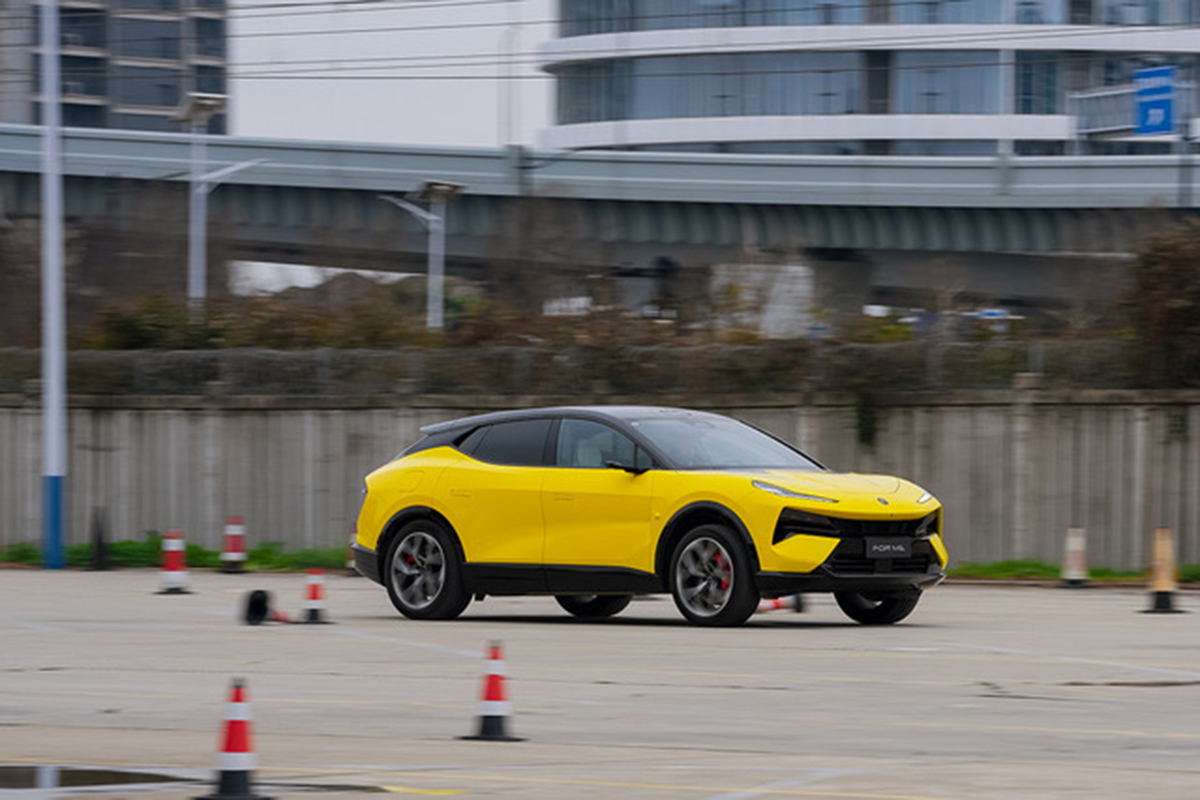 Review Lotus Eletre X (2026)