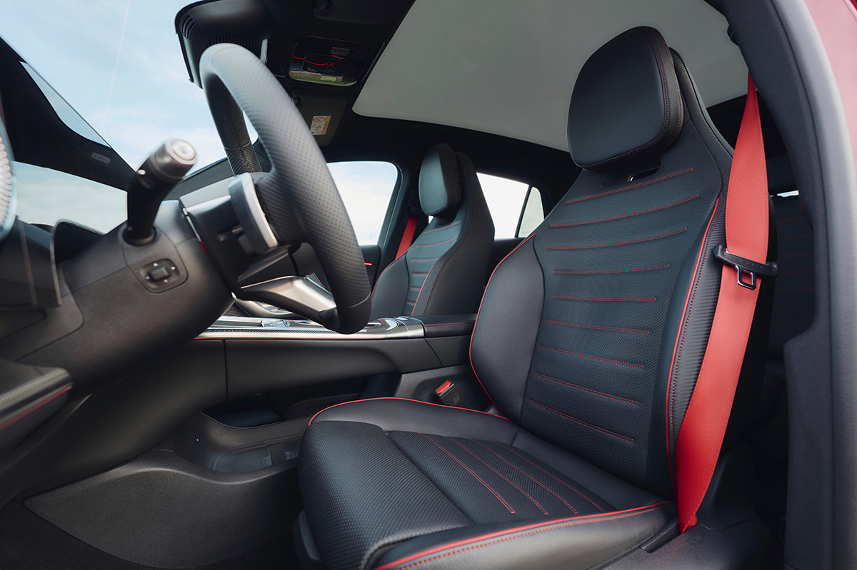 2026 Mercedes GLC 400 4MATIC with EQ Technology