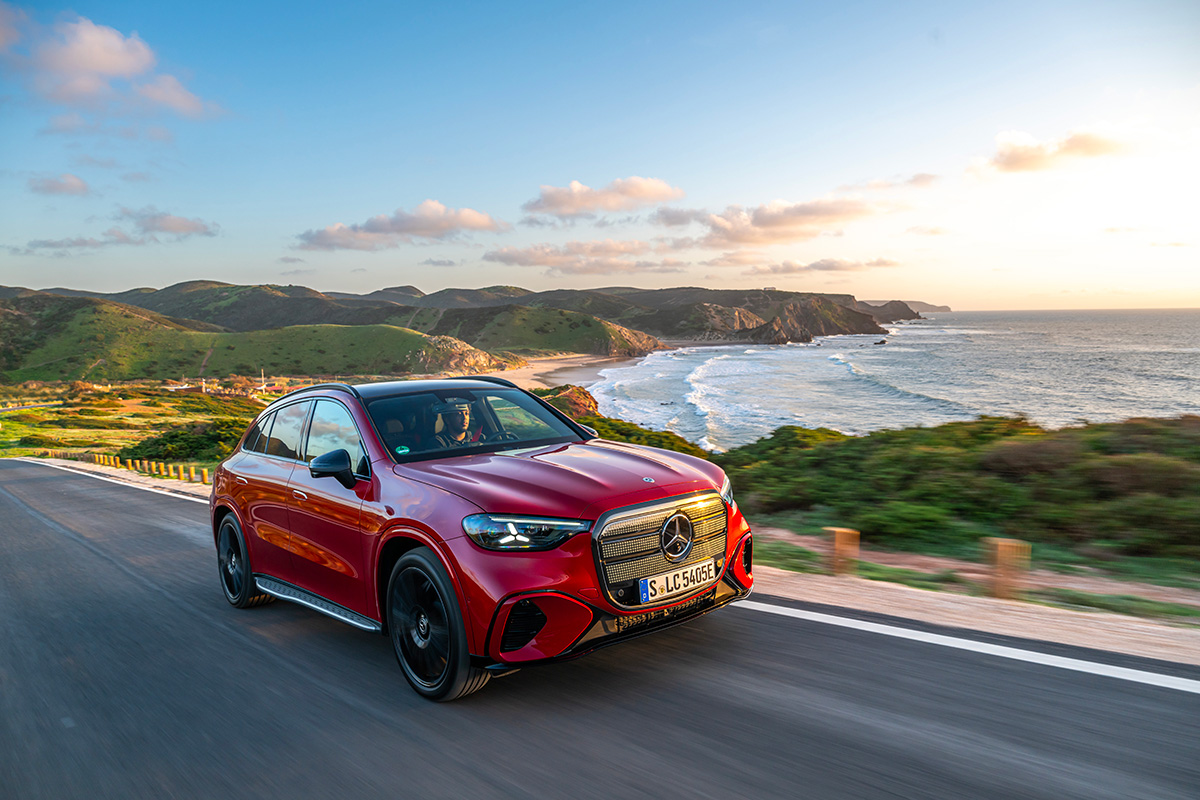 2026 Mercedes GLC 400 4MATIC with EQ Technology