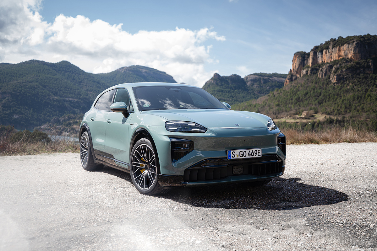 2026 Porsche Cayenne Turbo Electric