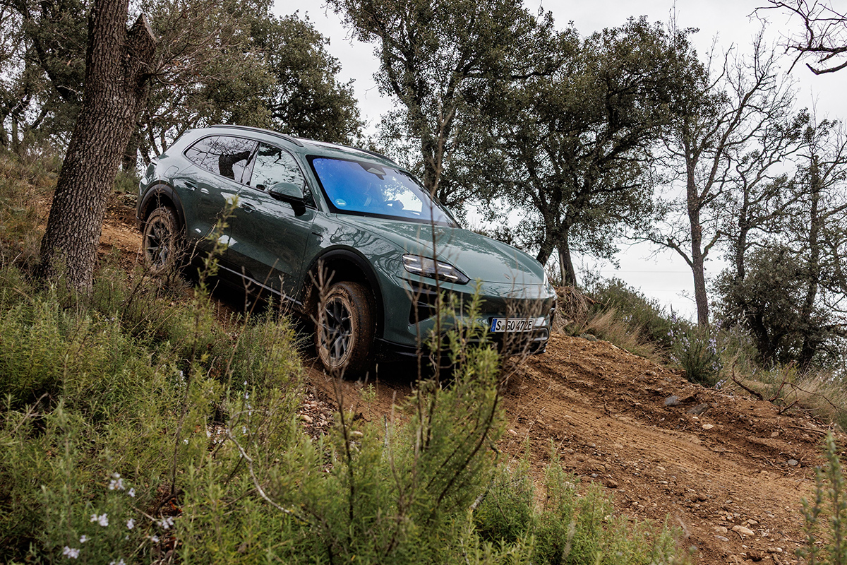 2026 Porsche Cayenne Turbo Electric