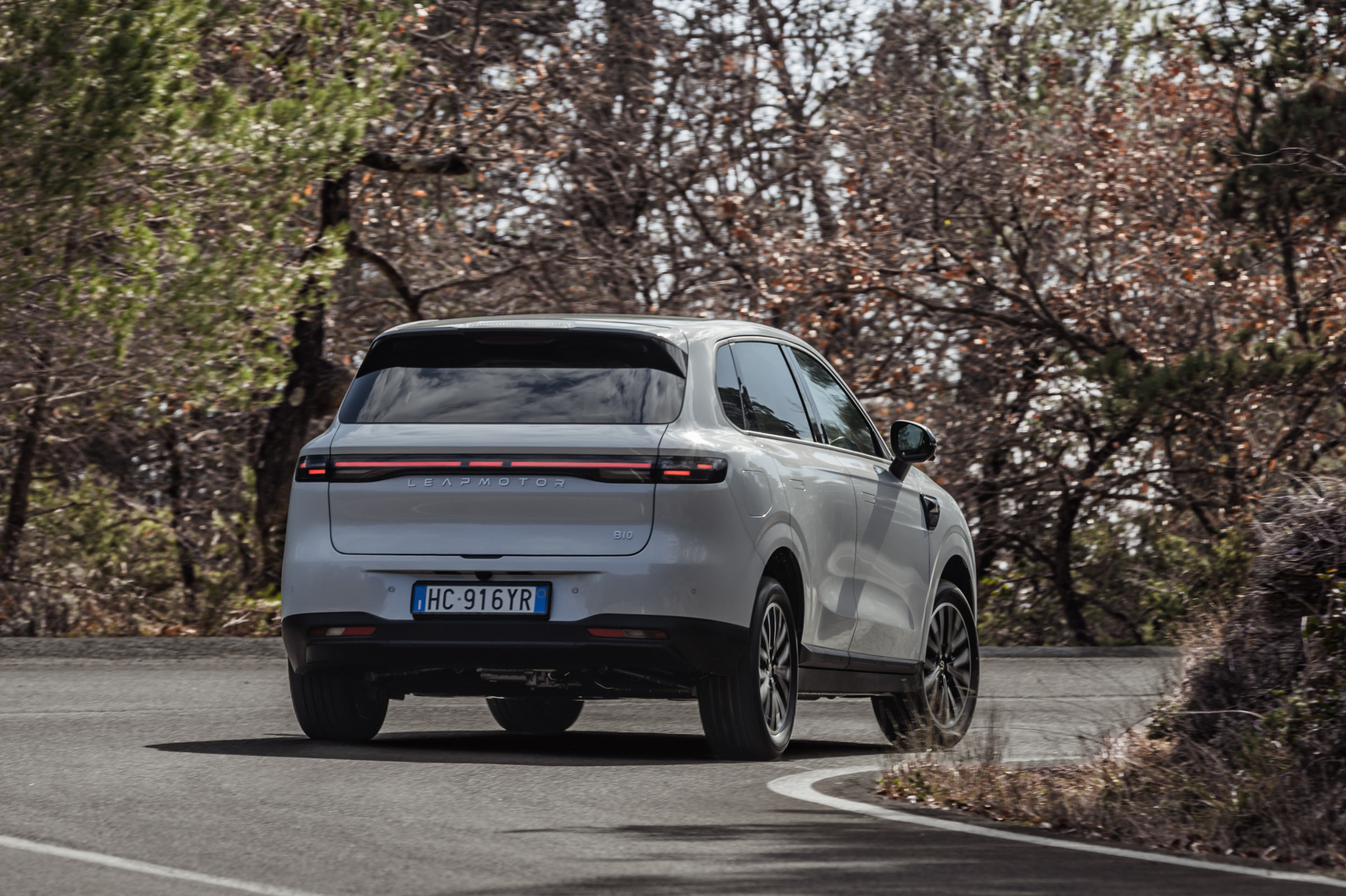 Review Leapmotor B10 Hybrid EV (2026) - eerste test AutoGids