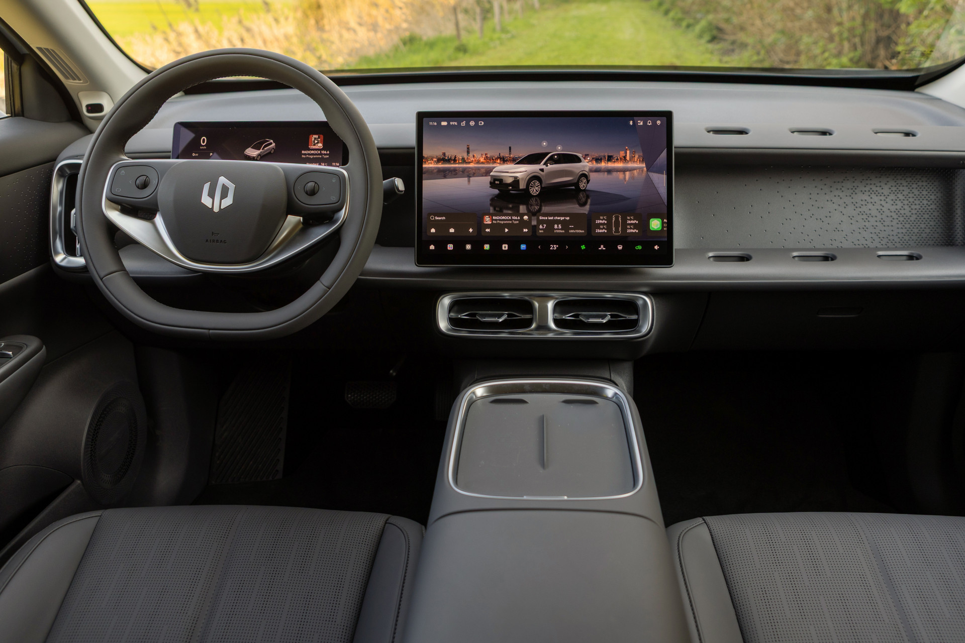 2026 Review Leapmotor Hybrid EV