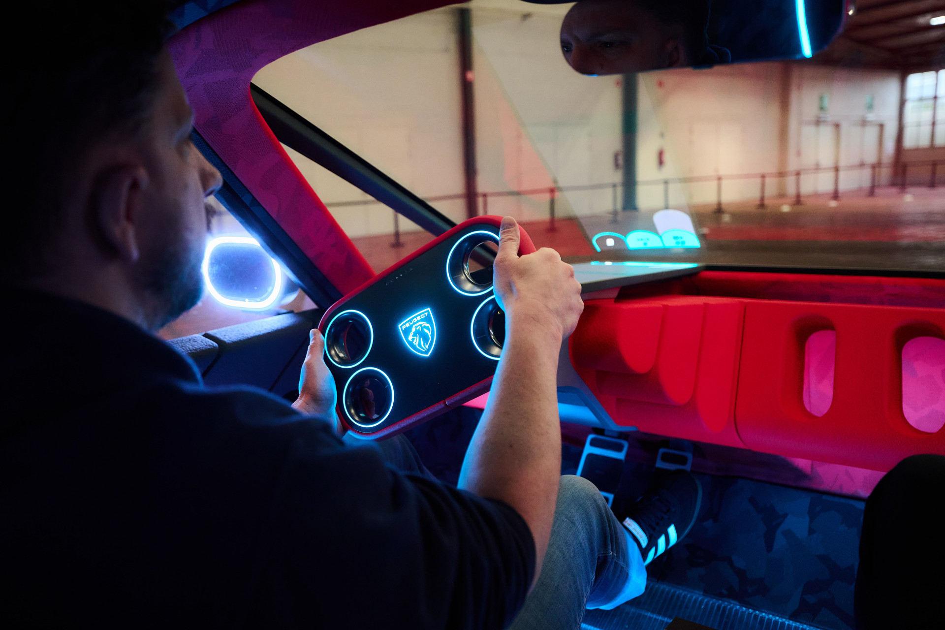 Testrit Peugeot Polygon Concept - we rijden met de toekomstige E-208 (2027)