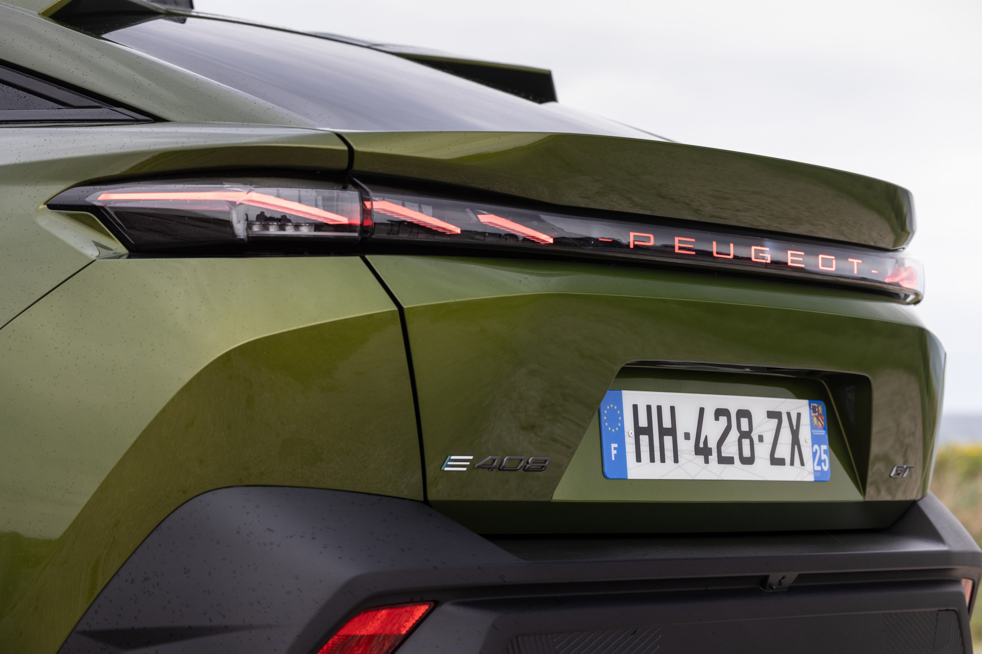 &nbsp;Review Peugeot E-408 (facelift 2026) - eerste test AutoGids