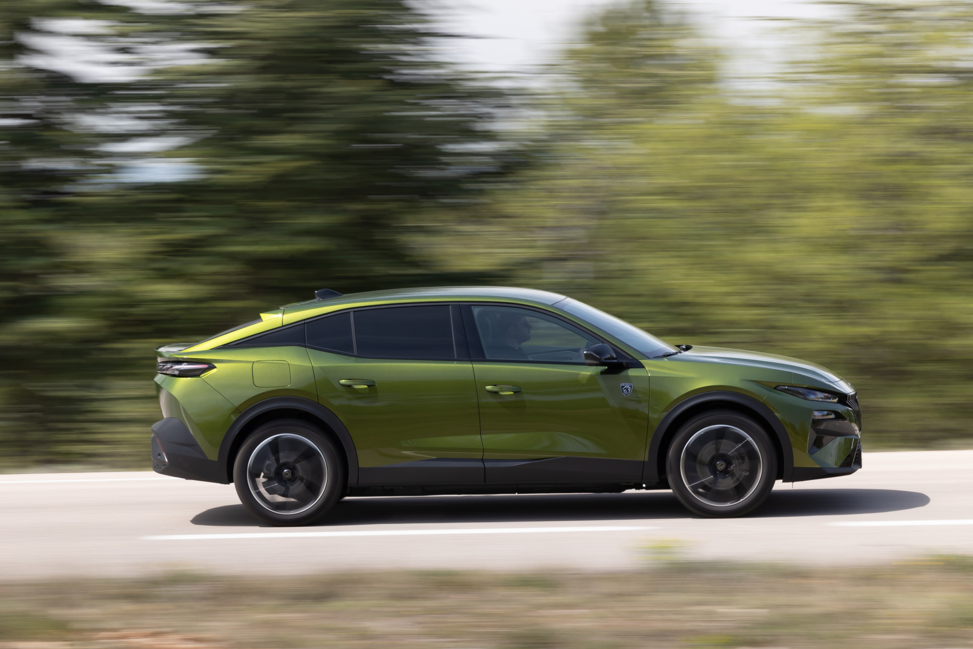 &nbsp;Review Peugeot E-408 (facelift 2026) - eerste test AutoGids