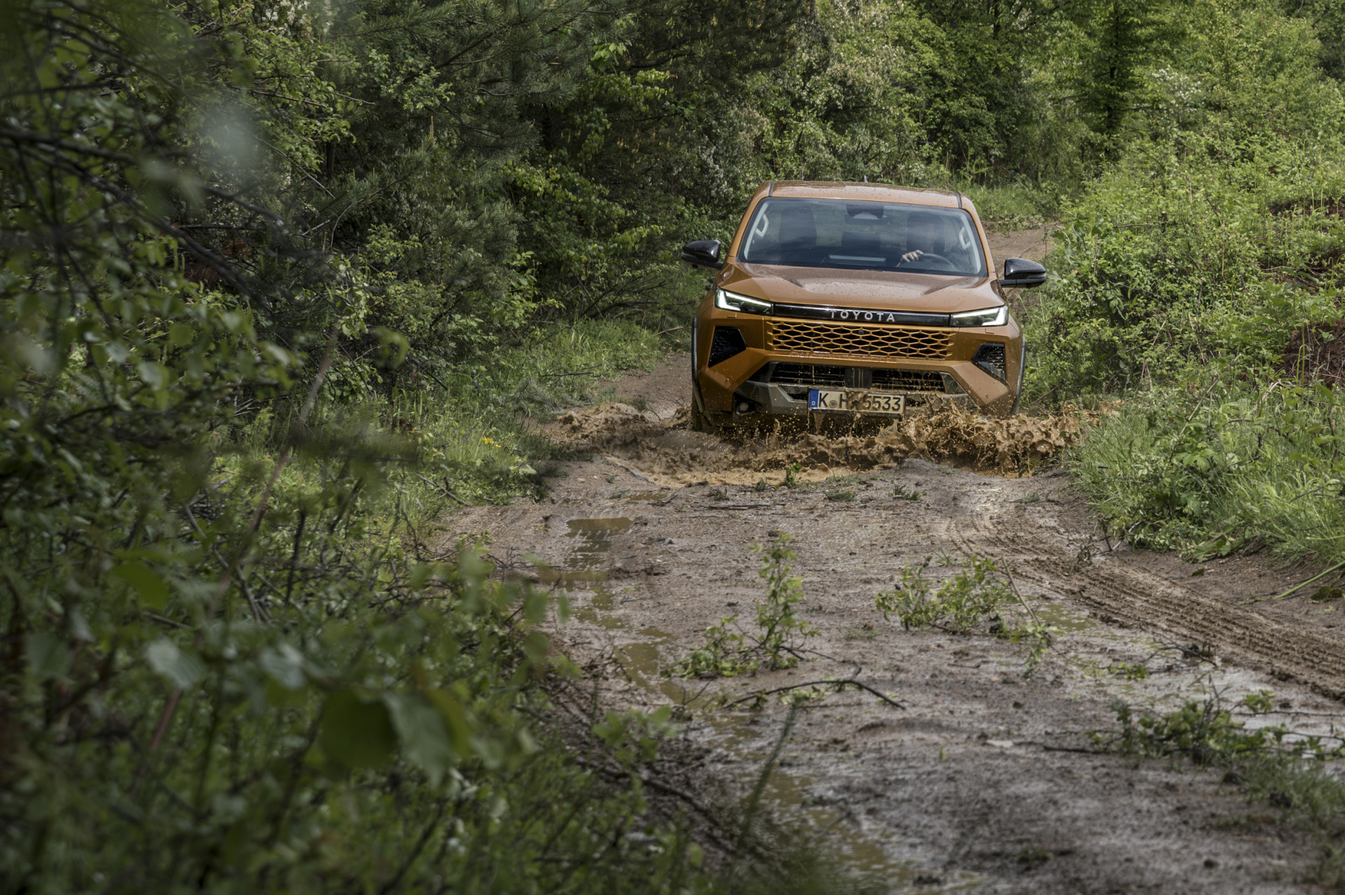Review Toyota Hilux 2.8 Diesel Hybrid 48V (2026) - eerste test AutoGids