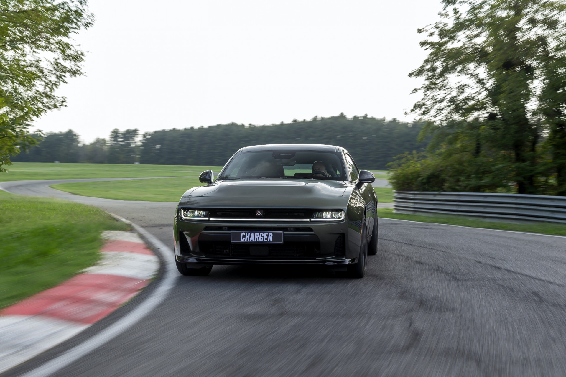 Review Dodge Charger Six Pack Coup&eacute; Scat Pack (2026) -eerste test AutoGids