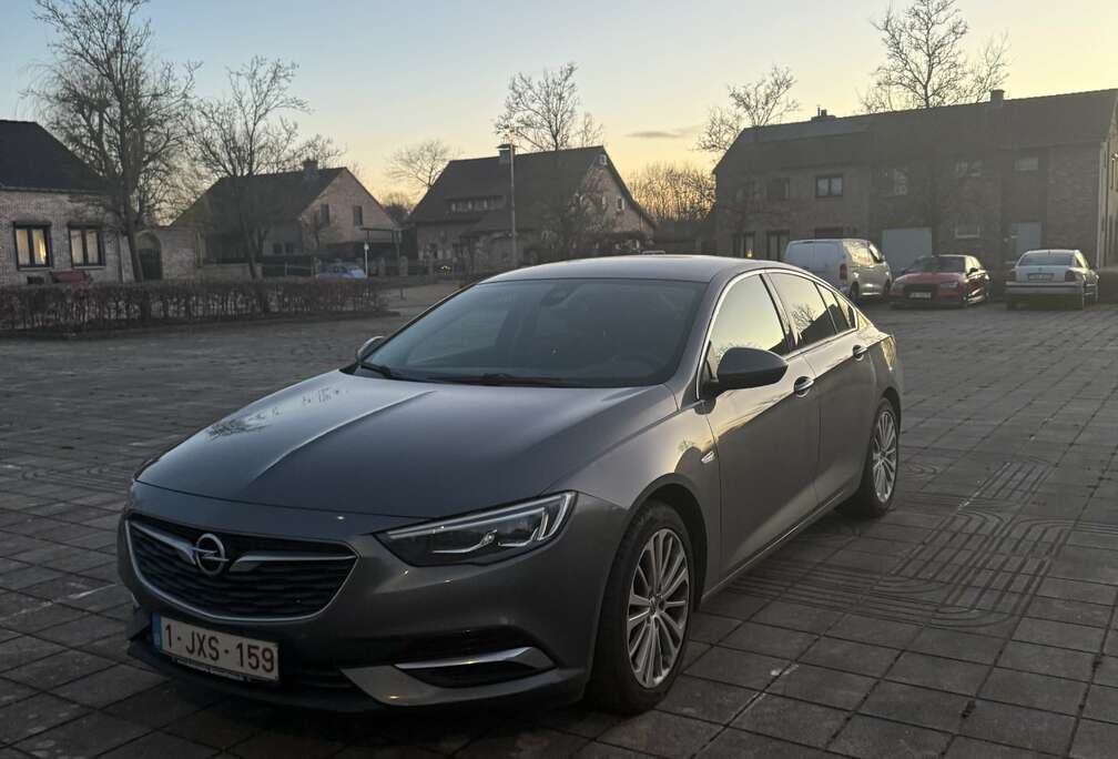 Opel Grand Sport 1.5 Turbo Edition