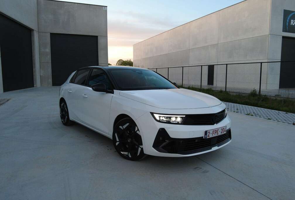 Opel PHEV 1.6 Turbo GSe (165 kW)