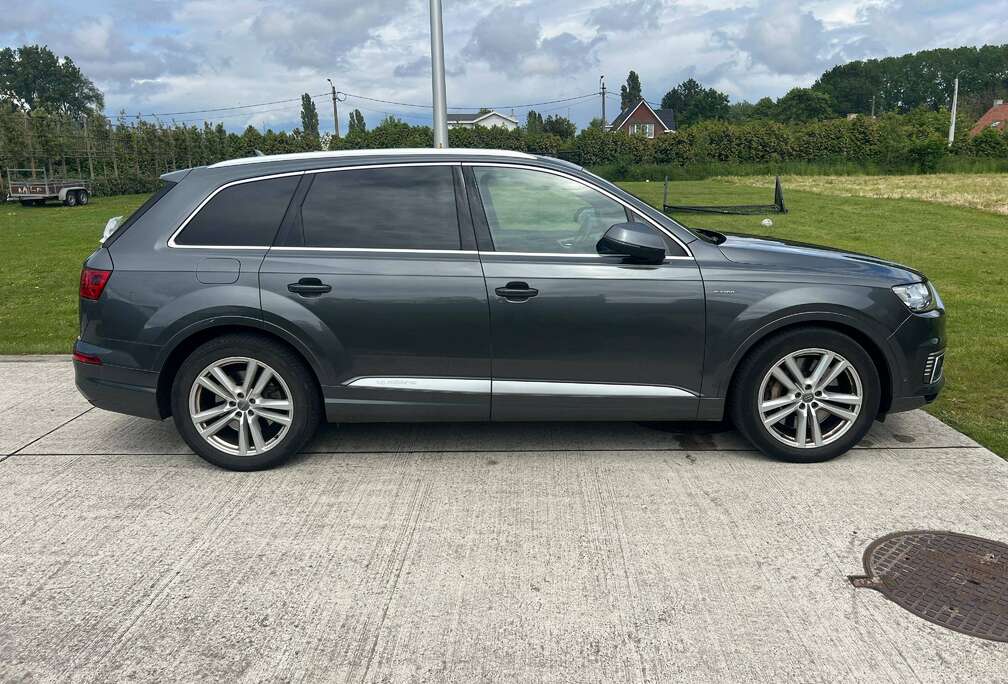 Audi AUDI Q7 etron S-LINE-PANORAMISCH DAK-SOFTCLOSE