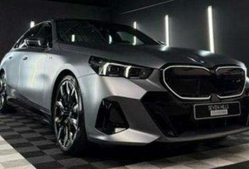 BMW M60