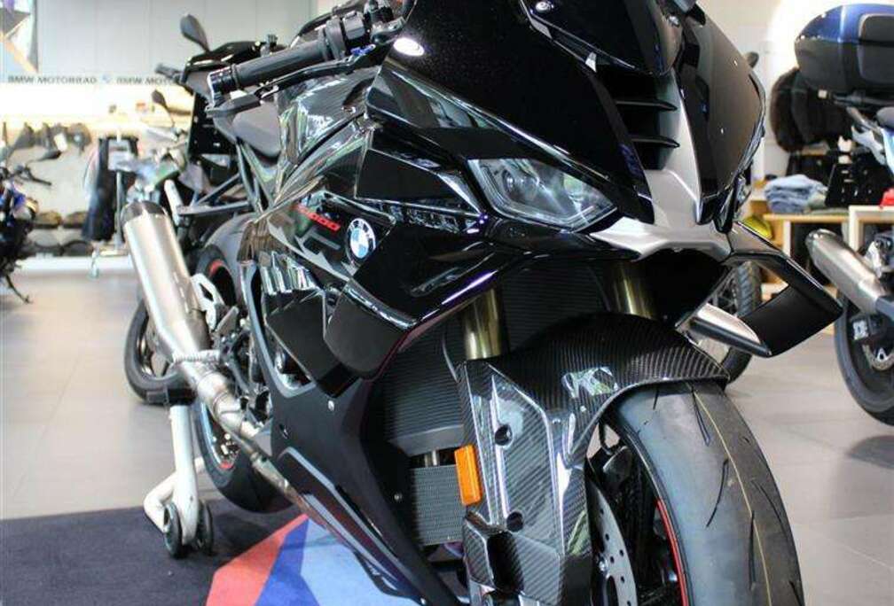 BMW nieuw full option