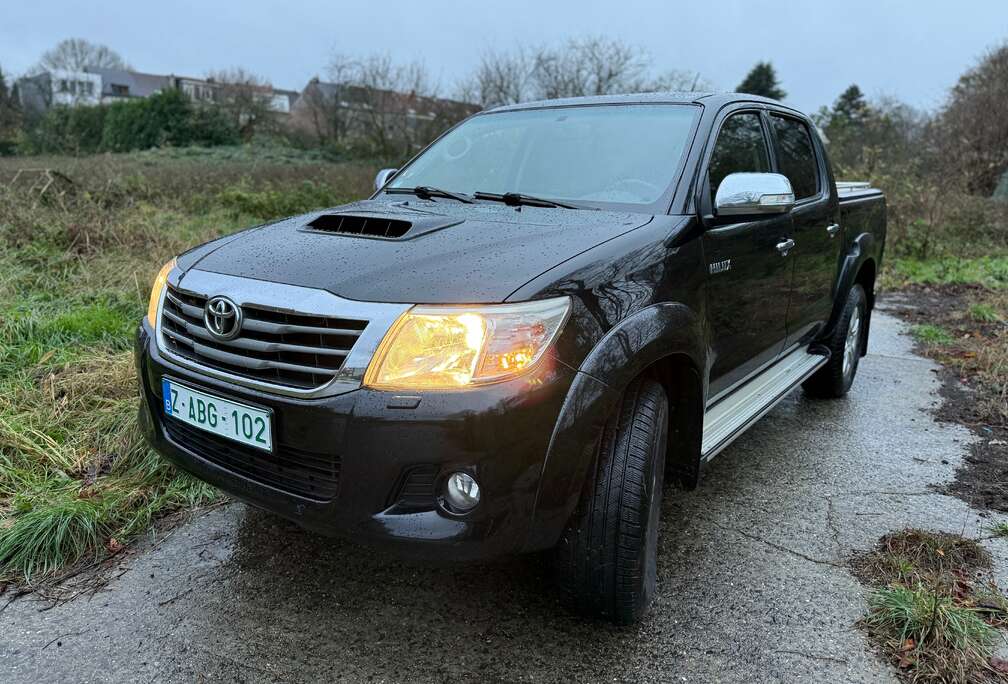 Toyota 3.0D4D 89000KM AUTOMATIQUE   NEUF GARANTIE