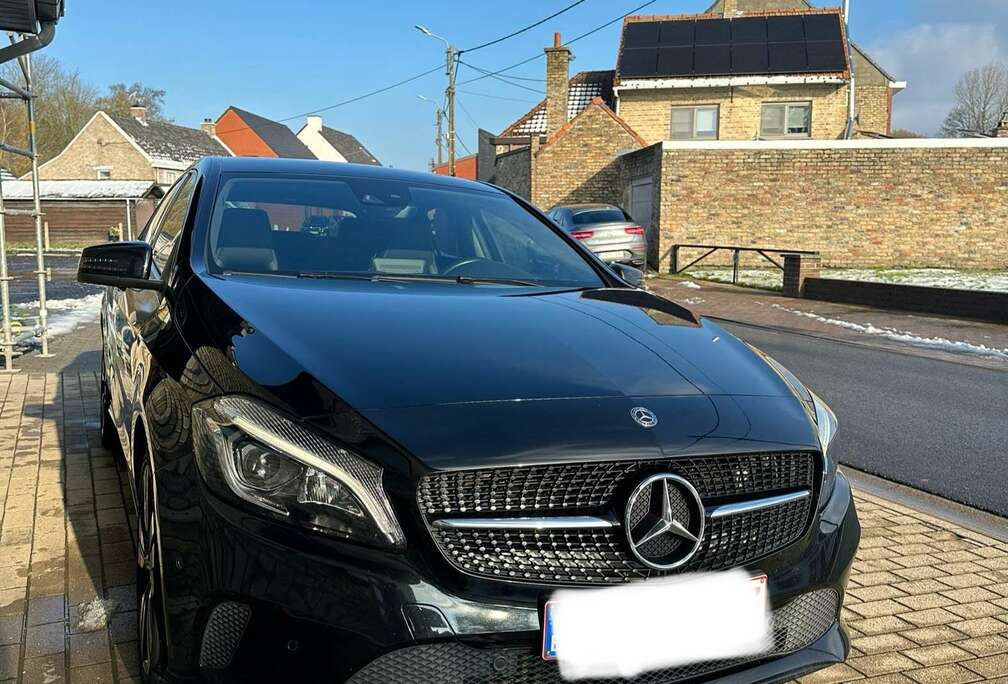 Mercedes-Benz Elegance