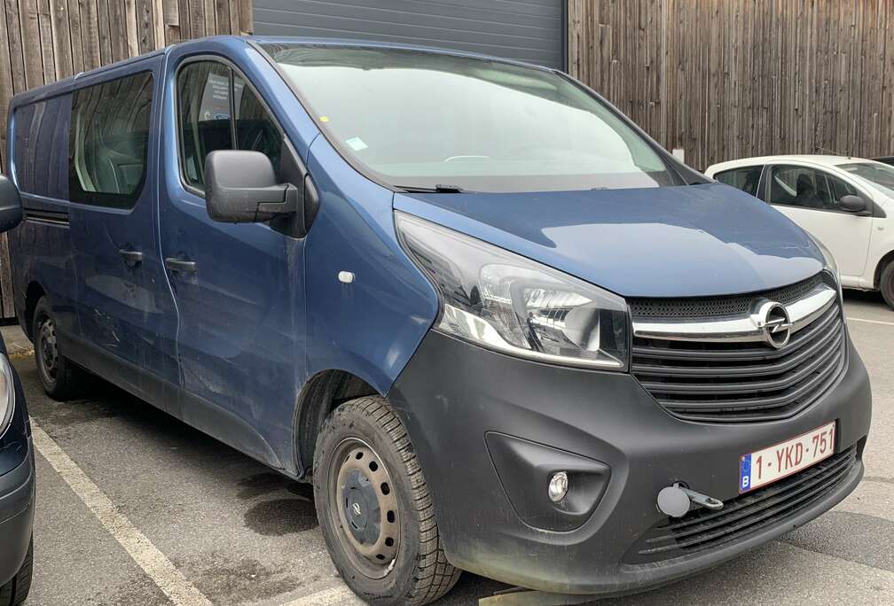 Opel 1.6 CDTi DOUBLE CABINE DOUBL PORTE LATÉRAL MOTEUR CASSER