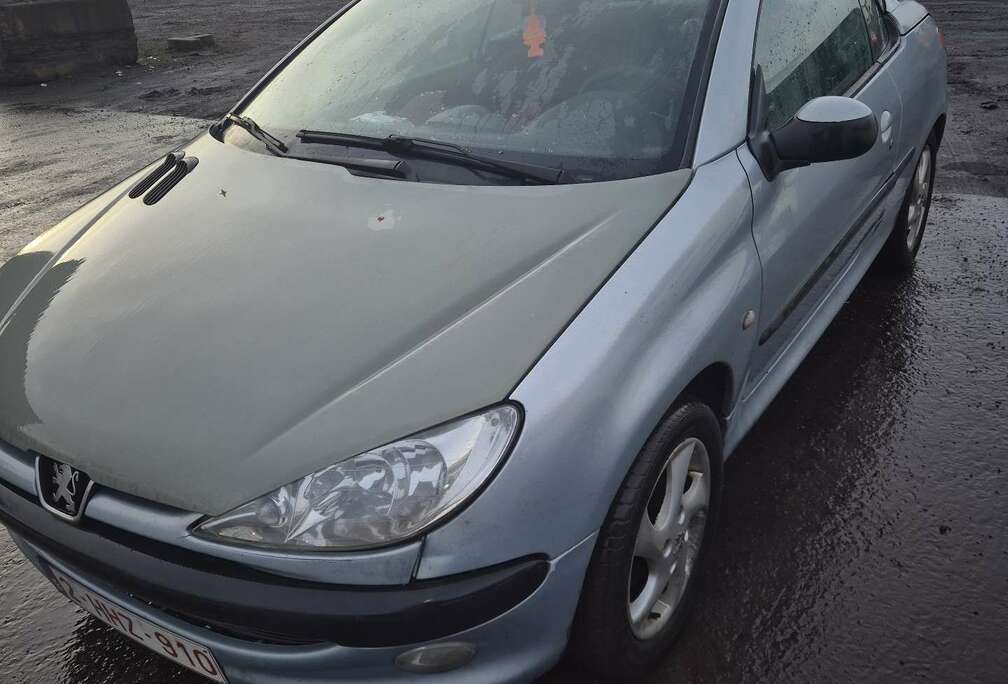 Peugeot CC 110 Platinum