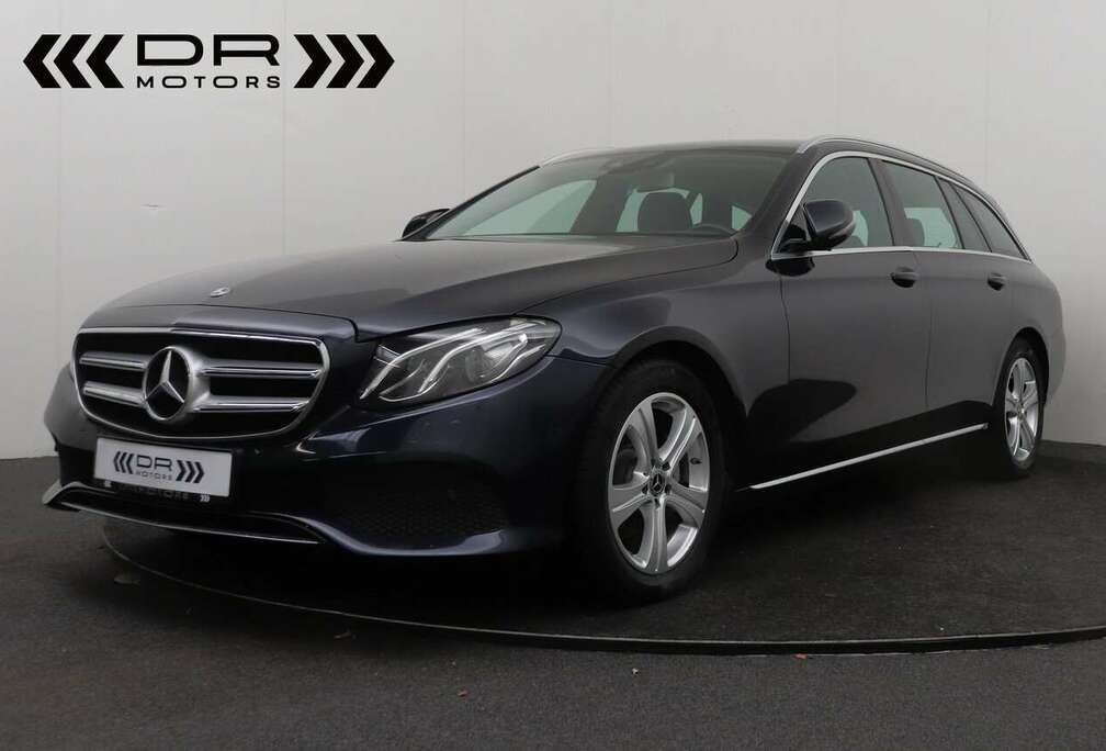 Mercedes-Benz .