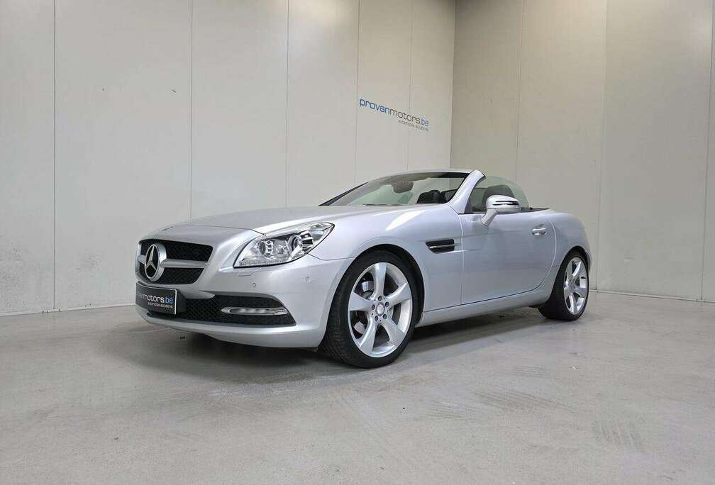 Mercedes-Benz Cabrio 1.8 Benzine Autom. - GPS - Airco - Topst...