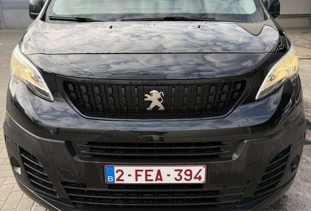 Peugeot 1.6 HDi L2H1 Relax