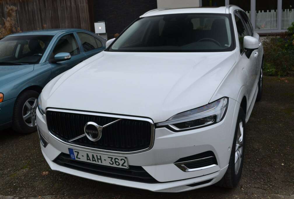 Volvo 2.0 T8 TE AWD PHEV Momentum Gear.