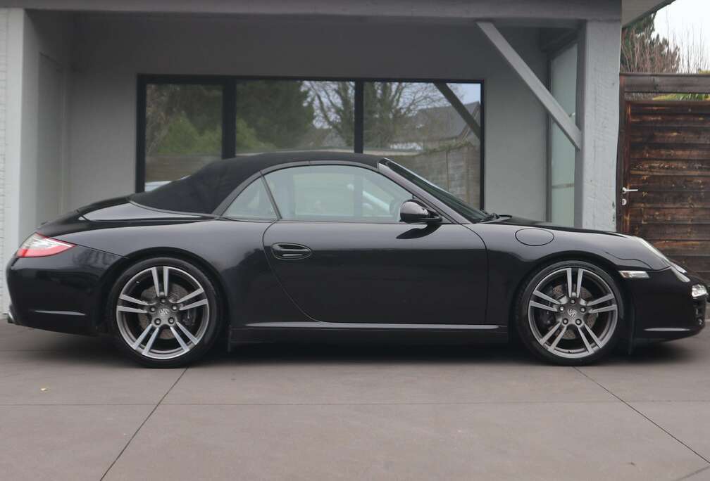 Porsche 911 PDK /Xenon/Sportuitlaat/Windnet/Sport Chrono