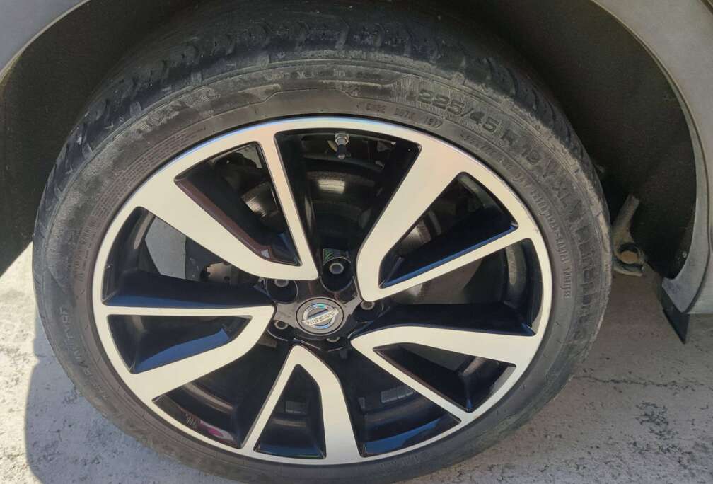 Nissan Qashqai 1.2 DIG-T 2WD Tekna