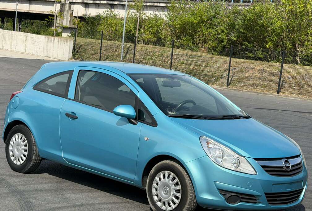 Opel Corsa 1.2i Black Edition