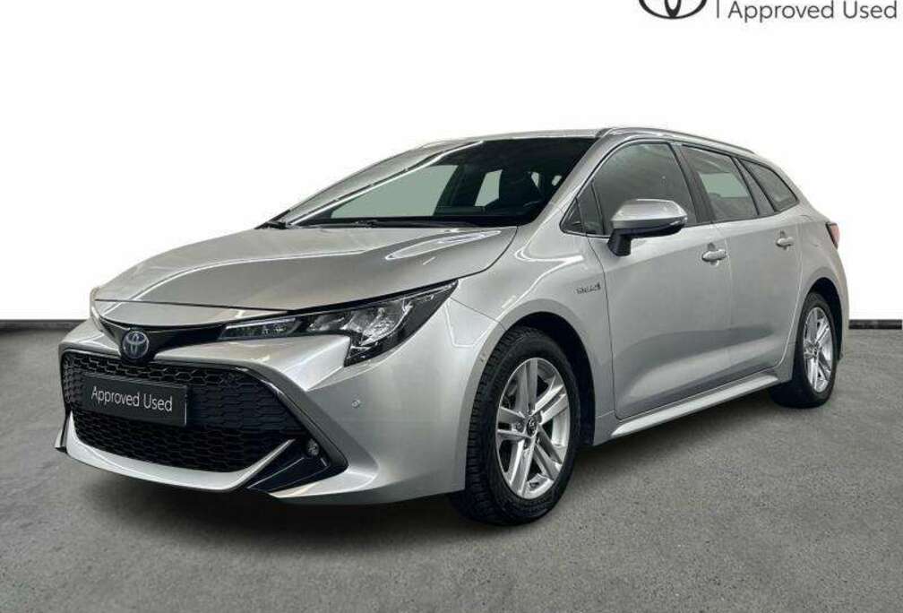 Toyota 122hp HEV TS Dynamic | carplay | camera