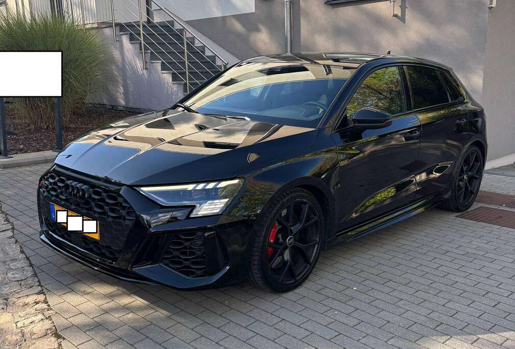 Audi RS3 Sportback 2.5 TFSI 400 S tronic 7 Quattro