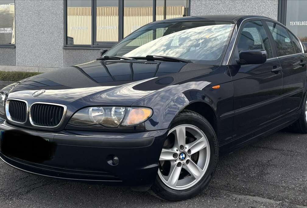 BMW 318i Edition Exclusive