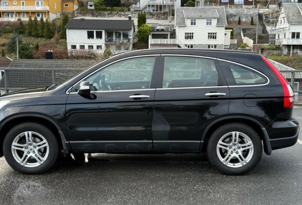 Honda CR-V 2.0 I-VTEC 4WD Executive