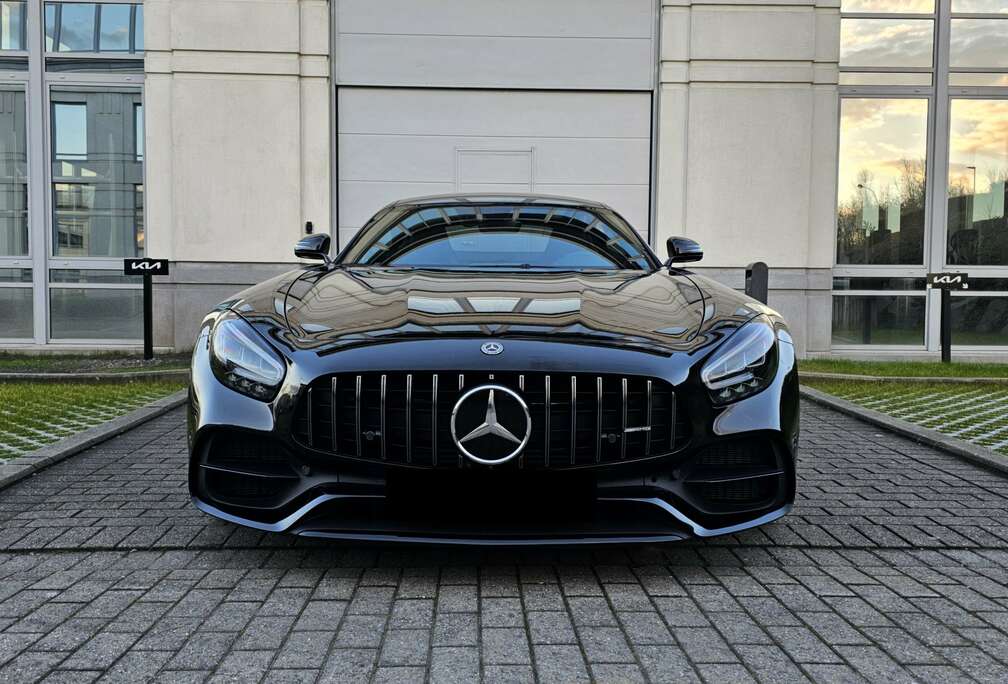 Mercedes-Benz AMG GT 4.0 V8 BiTurbo