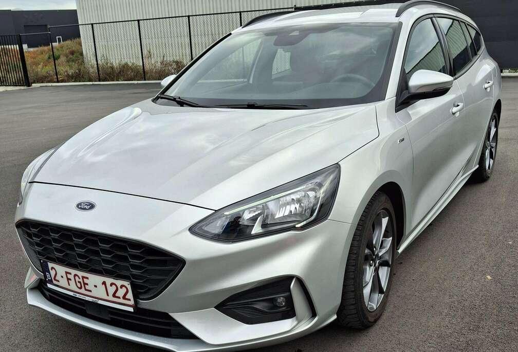 Ford Focus focus clipper ST-LINE