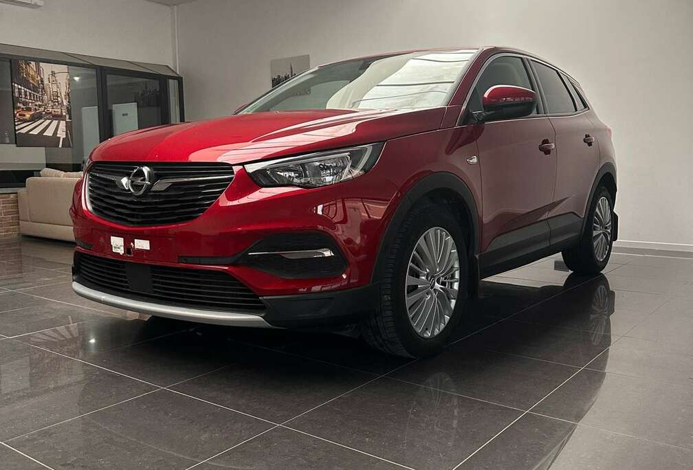 Opel Grandland X 1.2 Start/Stop Color Line