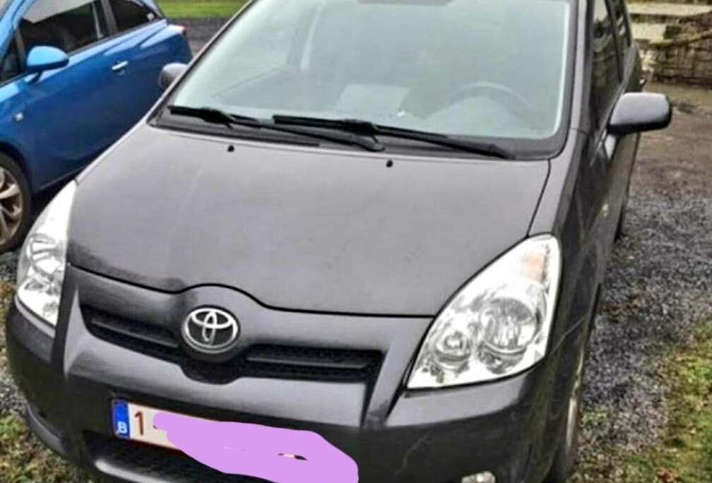 Toyota toyota corolla verso