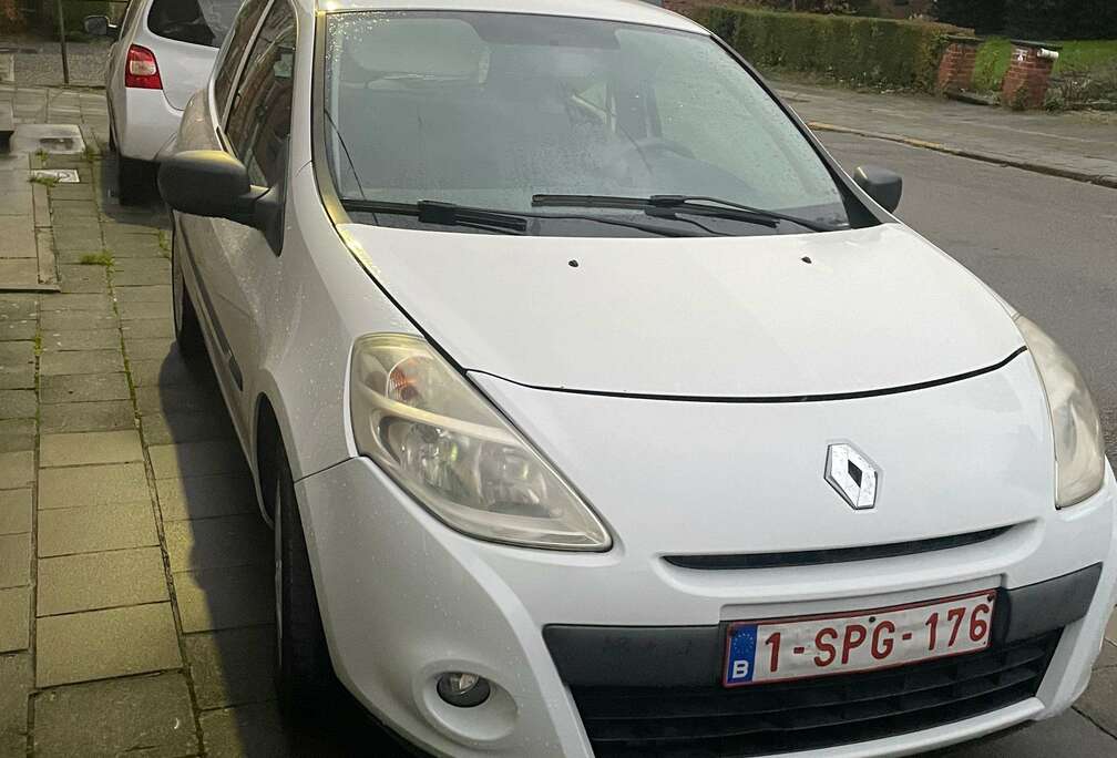 Renault 1.5 dCi Authentique FAP 104g.